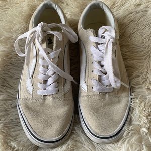 Cream and white Vans shoes size 5.5